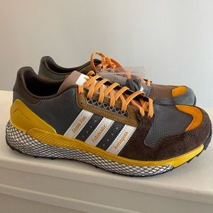 Adidas Questar HM - Cardboard/Cloud White/Grey Four